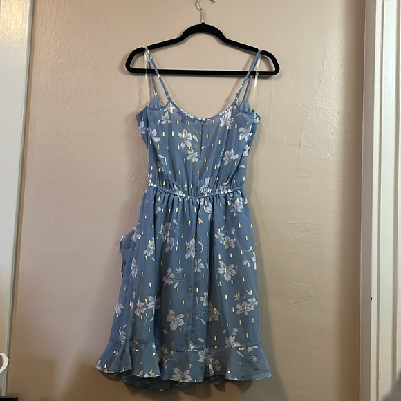 NWT Three Pink Hearts Blue White Gold Floral Faux Wrap Mini Dress S - Picture 8 of 11